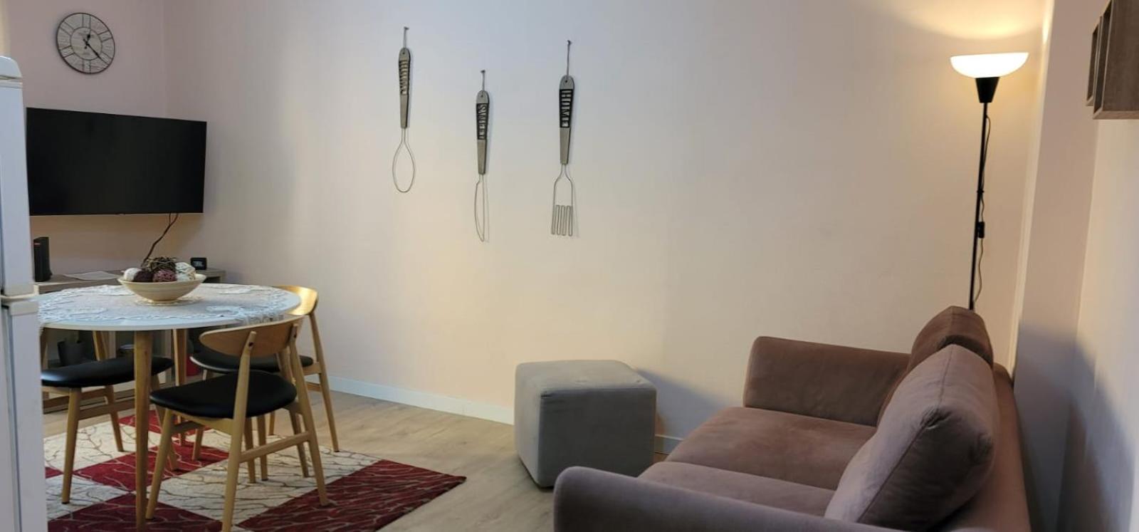Zana's Apartman Tirana